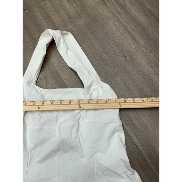 Outdoor Voices White Activewear Crossback Dress With Built-In Shorts Size Small - Picture 9 of 9